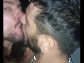Torcedor dar o cu pro cabeludo putão no cruising